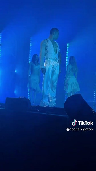 i’m free. @Addison @Addison Rae HQ #fyp #addisonrae #addison #addisonre #xyzbca