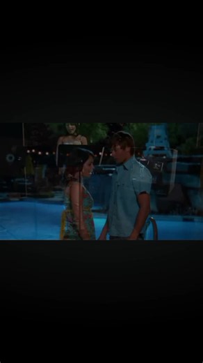 Vanessa Hudgens & Zac Efron - I Gotta Go My Own Way ❤️