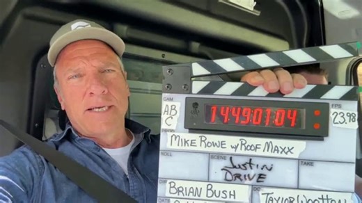 Roof Maxx TV Spot, 'Seen Those Roof Maxx Commercials'