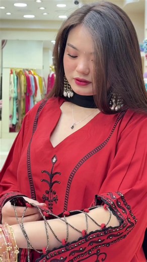 Latest Pakistani Suit Designs for 2023