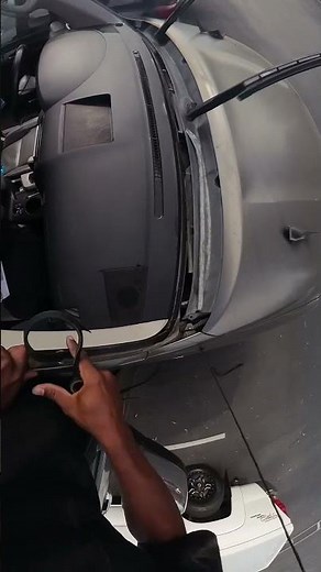Car windshield replacement