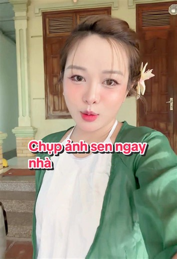 Đi chụp ảnh hoa sen ngay nhà đẹp lung linh 🥰 #CapCut #mèous | chụp đầm sen