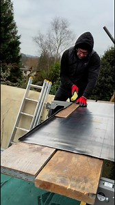 Bit of cladding over the tight gutter from the last vid. | Leadwork SW