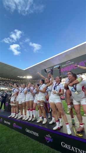 One week since we were crowned Grand Slam champions ✨ @o2ukofficial | #WearTheRose