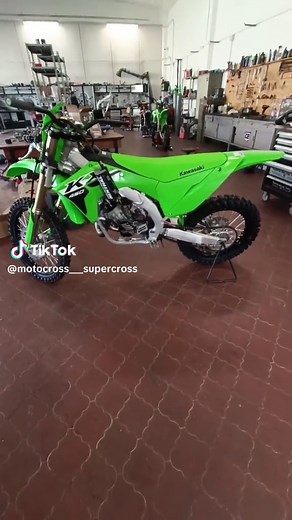 Kawasaki 125 KX 2025 Motocross Video Highlights