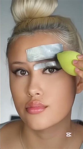 This Eyebrow Hack Makes Brows Look Natural in 30 Seconds 😳 #beautyhacks