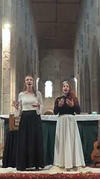 Ksenitia tou Erota _ chant grec