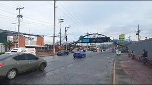 Sin complicaciones de movilidad bulevar el frutal zona 5 de #VillaNueva #PMT_VILLANUEVA coordina carriles reversibles | PMT VILLA NUEVA