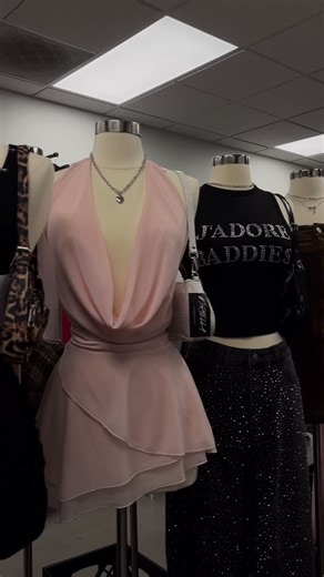 Las Vegas Boutique | 50% OFF SHOES + BAGS & 25% OFF STOREWIDE 🎀💕✨ Shop in store & online at Shopisraella.com North Store ✨ 3945 W Cheyenne Ave. Suite 206... | Instagram