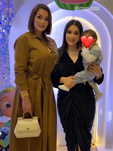 Vidéos de zainouba fashion 🦋 (@zainouba_fashion) avec original sound - 👑Queen Rola.K Fans👑