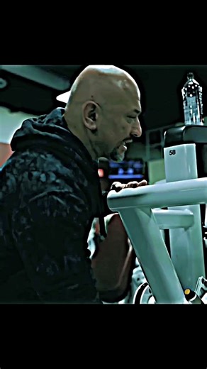 Cbum: The Most Insane Leg Day Workout