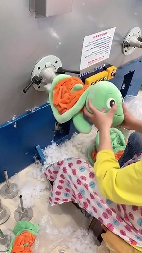 Plush Doll Production Factory: The Process Revealed