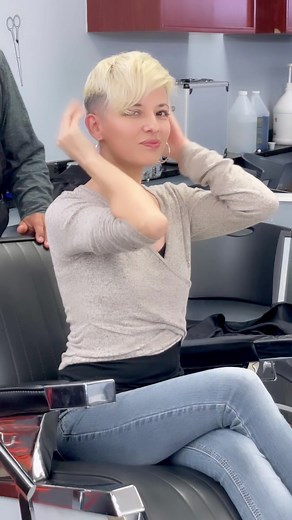 #fyp #pixie #shorthairwomen #nape #barbergirl