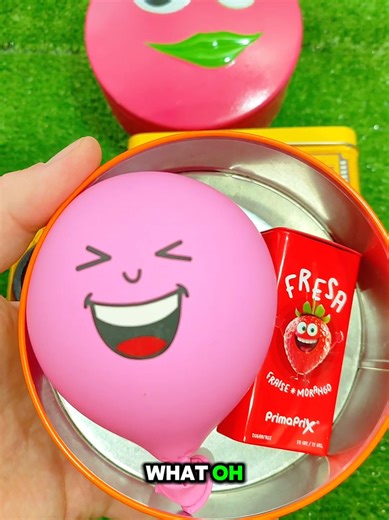 Satisfying ASMR Balloon Breaking Experience