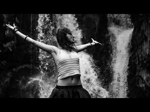 Czteroimienna - KONSTRUKTOR RZEK (STUDIO VERSION)