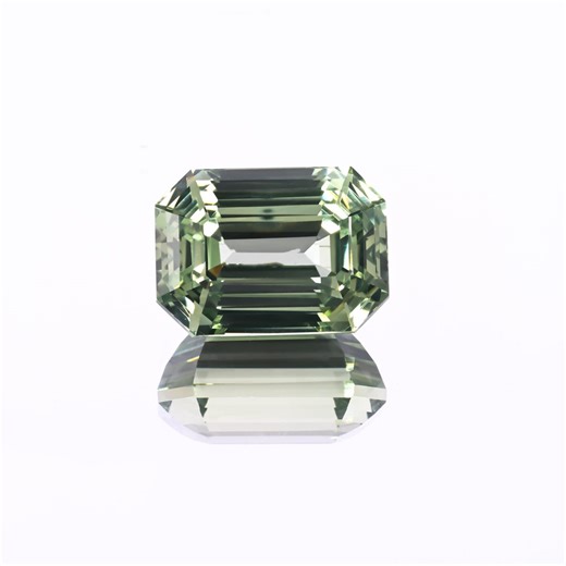AAA Green Ceylon Parti Sapphire: 24.90 Carat Radiant Cut Gemstone Jewelry Making - Etsy