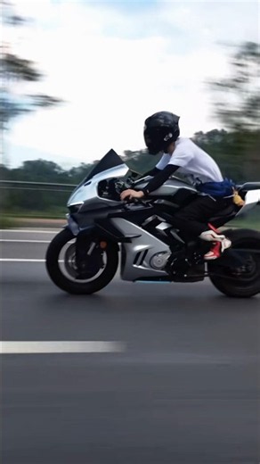 💫 CFMOTO 675SR-R | MADE IN CHINA ❤️‍🔥