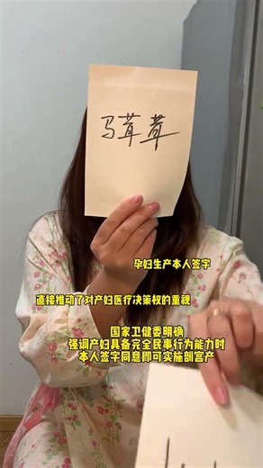 Mirror Reflections: Am I You? SelfDiscovery CollegeLife