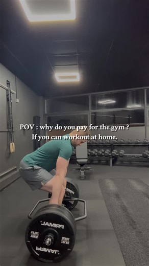 Lewis Mabe | Online Fitness Coach on Instagram: "Which is better? Gym vs Home workout 🤔 Gym: Pros More equipment and load Easier to build muscle and strength with barbells, machines, heavier DBs. Fewer home distractions Once you’re there, you tend to just get on with it. Environment = cue “I’m at the gym, I train” can help with focus and dopamine. Social + support Trainers, staff, and just being around others can boost motivation and confidence. Cons Time tax Travel, changing, waiting for kit.