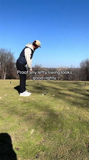 Left-Handed Golf Swings Look Amazing!