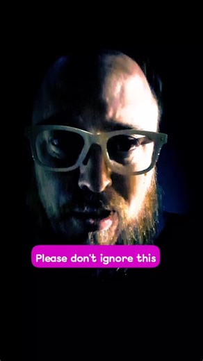 Most people exercise to look better. But the truth? The real transformation happens in your brain. Exercise isn’t just movement — it’s medicine. Neuroscientists call it the number one thing you can do for brain health — both short-term and long-term. Every time you move, your brain floods itself with chemicals that sharpen focus, boost memory, and protect against stress and anxiety. Right after you work out, your brain releases dopamine, serotonin, and norepinephrine — the same chemicals used in