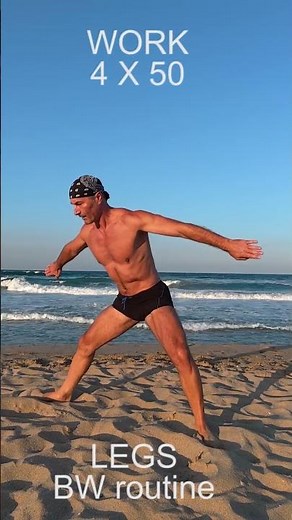 Routine squats au poids de corps 300 reps. Permet de travailler l'ouverture de hanches. #squats
