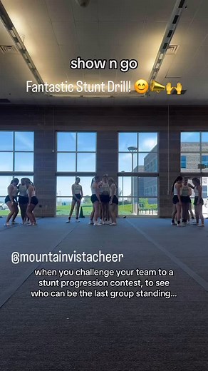 Here is a fantastic cheerleading stunt drill / challenge to try with your team! 📣🙌😊 @mountainvistacheer 🌟🌟🌟🌟🌟 #CheerandDanceOnDemand #CheerleadingOnDemand #LearnToCheerAtHome #cheer #cheerleader #cheerleading #cheerlife #cheerleaders #cheerbow #cheercoach #cheercoaches #cheercaptain #cheermom #cheerleadingjewelry #cheerleadinggift #americasleaders #cheerinfocic #cheerleadingcoachingcenter #howtocoachcheerleading #cheerleadingtryouts #cheerleadingplanner #cheerleadingpracticeplanner | Che