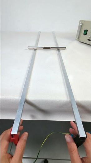 Homopolar RAILGUN