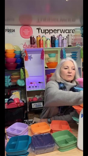 Tupperware Lunch it container. Perfect for lunches, protein packs, and more.