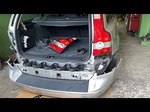 Volvo V50 2006 Rear Bumper Remove