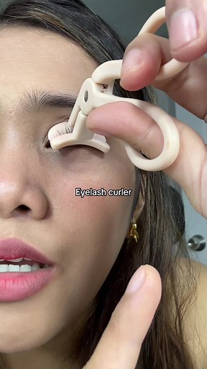 Otwoo eyelash curler, pati yung dulo sa eyelash ko nakukuha nya #eyelashcurler #otwooph #otwoobeautyph