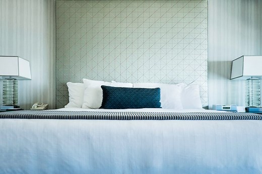 6 Ways to Get Cheap Hotel Rooms - NerdWallet