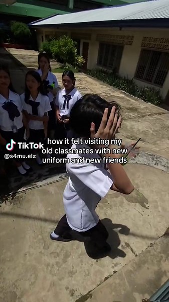 Revisiting Old Classmates: Memories and New Uniforms