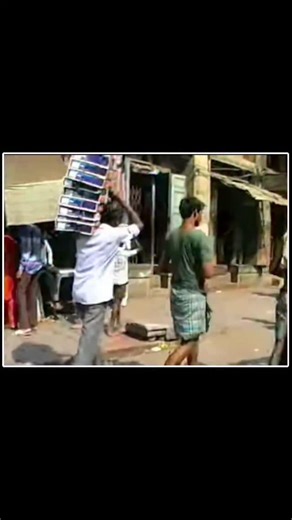 Heritage World on Instagram: "1988 : Grant Road East, Mumbai... Grant Road East in Mumbai was a bustling, culturally rich locality that reflected the dynamic character of the city. Located in South Mumbai, it was — and still is — a mix of residential buildings, small businesses, Irani cafés, old theatres, and traditional markets. . The area was known for its Parsi and Muslim communities, and remnants of colonial-era architecture could be seen in the older buildings and chawls. Streets were often