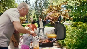 Nuevo comercial de Pokémon GO: ¡intercambiemos Pokémon! | Centro Pokémon