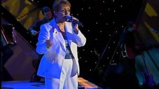 Isla Grant - A single yellow rose Chords - ChordU