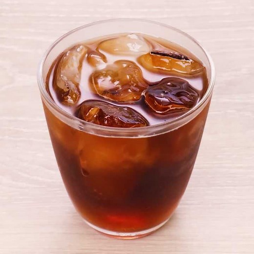 おいしいカクテルの作り方！ ラムコークのレシピ動画・作り方 | デリッシュキッチン