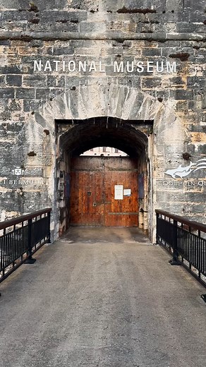 On your next trip to the island, don't miss a visit to the National Museum of Bermuda. Explore more than 500 years of Bermuda’s history at the Royal Naval Dockyard. From the settling of the island to its pivotal role beyond our shores, take a walk through the island's past and soak in epic views along the way. Be sure to check out their newest exhibit, "STONE: From Bermuda to Charleston" by Bermudian architect John Gardner. Also, not to be missed is local artist Graham Foster's "Hall of History"