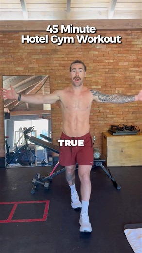 Effective 45-minute AMRAP workout to stay on track while traveling 💪