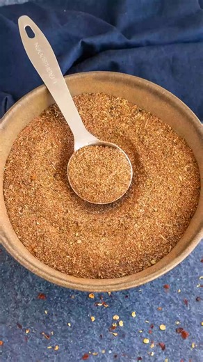 How to make your own Homemade Creole Seasoning! >> Comment “RECIPE" and I'll send this recipe straight to your DMs! 🥳 GET THE FULL RECIPE ⬇️ https://www.chilipeppermadness.com/recipes/creole-seasoning/ #creole #cajun #cajunfood | Chili Pepper Madness - Big Flavor Recipes