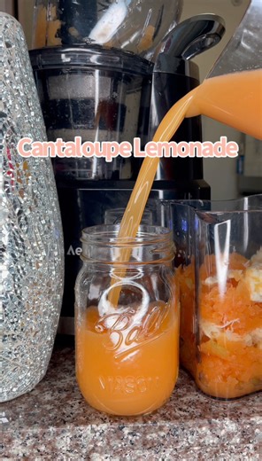 Cantaloupe Lemonade #juicing #lemonade #fruits #cantaloupe #healthylifestyle | Itsbigheadjr