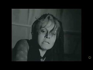 Woman strangles woman to death