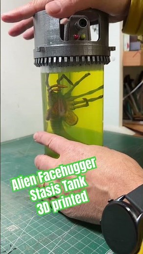 Alien Facehugger stasis tank 3D print