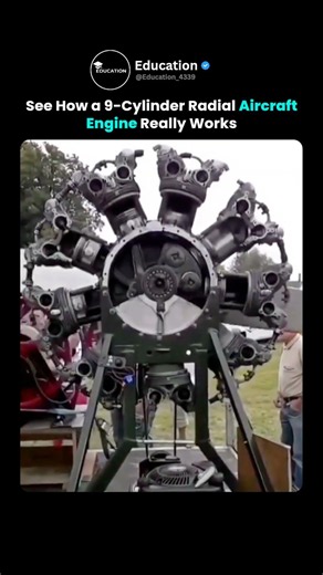 Inside a 9-Cylinder Radial Engine: Pure Mechanical Genius 🤯