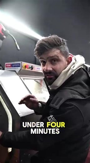 Easy to Use - VapourMAX Vapour Blaster Machine.