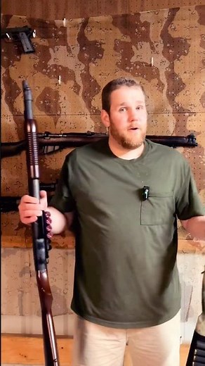 12 Gauge Vs 20 Gauge Recoil. #2astrong #shotguns