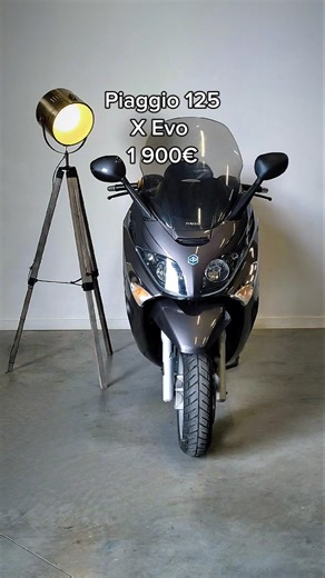 Piaggio 125 X evo #drivefortyfive #garage #piaggio #scooter #125