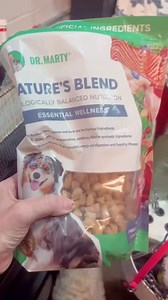 Have you ever heard of FRACTIONATION? It's this sneaky TRICK big dog food brands use, and it's honestly mind-blowing. Dr. Marty, this amazing vet, went UNDERCOVER in a pet store (yes, you read that right!) to expose the truth. 🕵️‍♂️ You'd think the main ingredient in dog food is the first one listed, right? WRONG! Thanks to fractionation, what we think is the primary ingredient... often isn't. 😱 If you're as passionate about your fur baby's health as I am, you NEED to see this. Want the real s