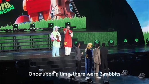 FORCEBOOKMAFOX FUNTOPIA D2#ForceBookFanconD2#TOMAFOX #AVOCEAN 🦊: Tomafox and Avocean🦊: Hey, that could work!🍅: Aw!🦊: It works🍅: No, we can’t. Our kid is still young🦊: Hey, that could totally be a whole series, like a love-hate relationship(?). Who does that remind me of? They don’t get along at all🥑: Hahanot Force being TomaCean shipper 😭😭😭