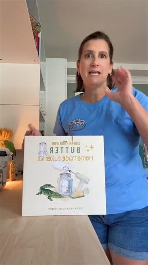 Imagine making fresh butter while your sourdough is baking 🤤 and then serving warm bread with creamy butter 😱 This butter making kit comes with everything you need. Just add cream. #TikTokShopCreatorPicks #tiktokshopBFCM #buttermaking #homemadebutter #butterrecipe | Injamieskitchen